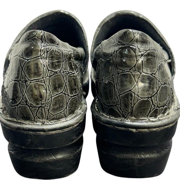 BOC Born Concept Peggy Gray Crocodile Embossed Slip On Comfort Clog Loafer 7.5 - Picture 5 of 9